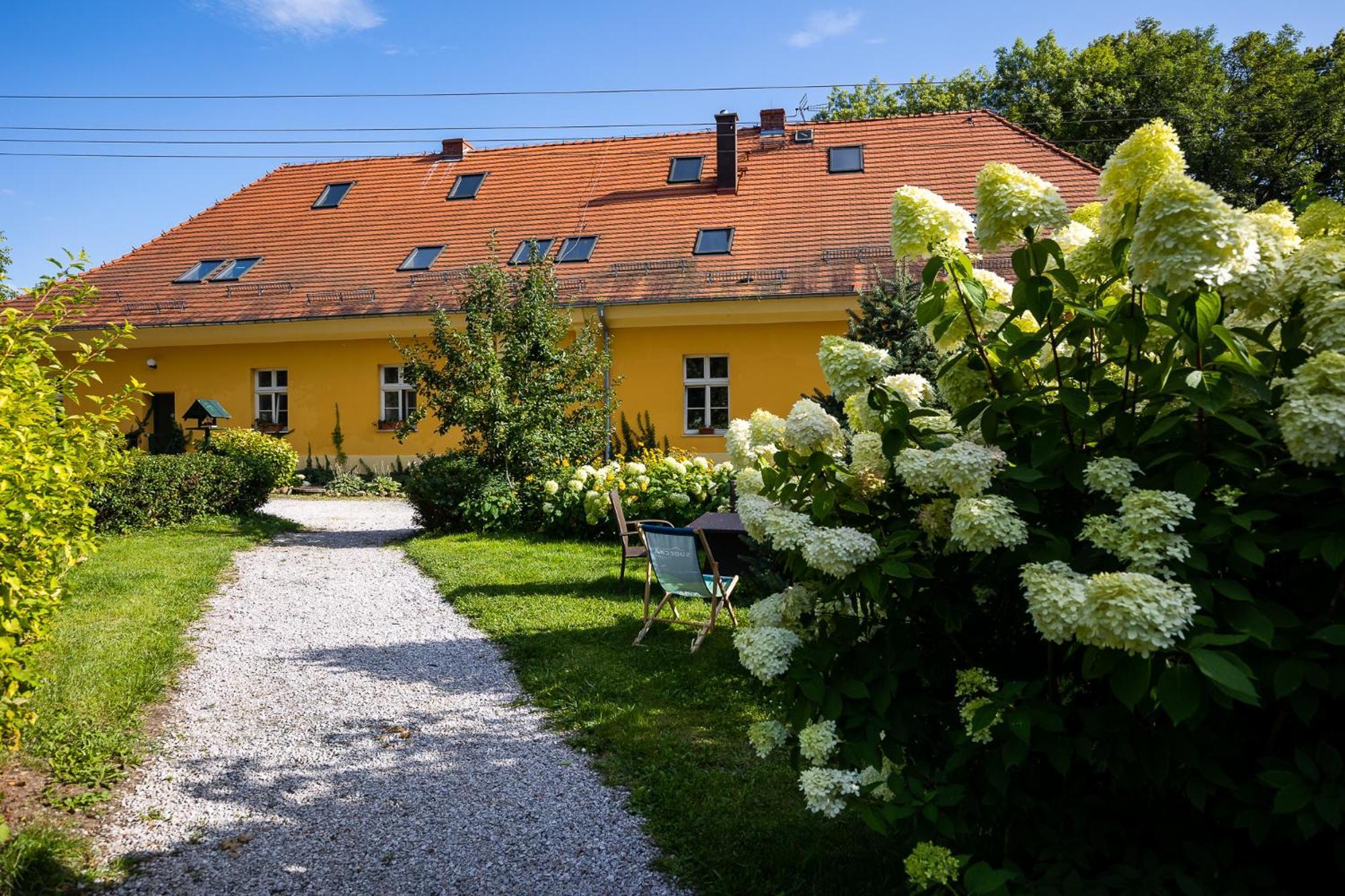 Apartamenty Bukowiec Folwark I Park Exterior photo